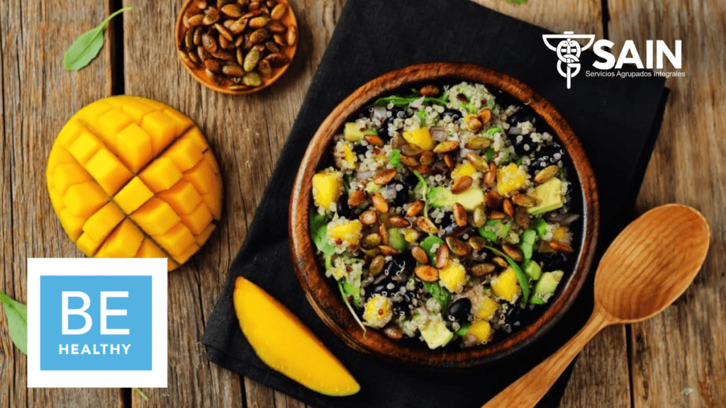 Ensalada de Quinoa con Mango y Aguacate